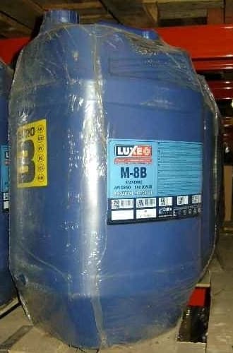 Масло моторное LUXE М8В 20W-20 CB/SD минеральное 30 л (Стандарт) Минеральное универсальное моторное масло изготавливается на основе минеральных базовых масел с добавлением эффективной композиции присадок.  ОБЛАСТЬ ПРИМЕНЕНИЯ Применяется всесезонно в сред